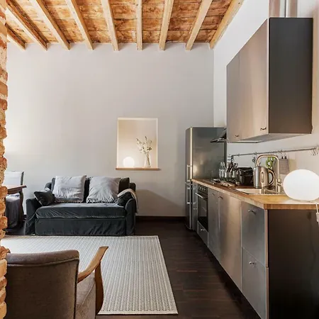 Milanese Studio - City Center